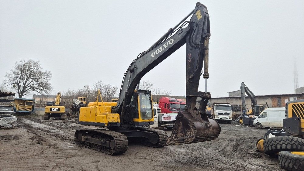 Гусеничний екскаватор VOLVO EC210BLC Коростень - фото 3