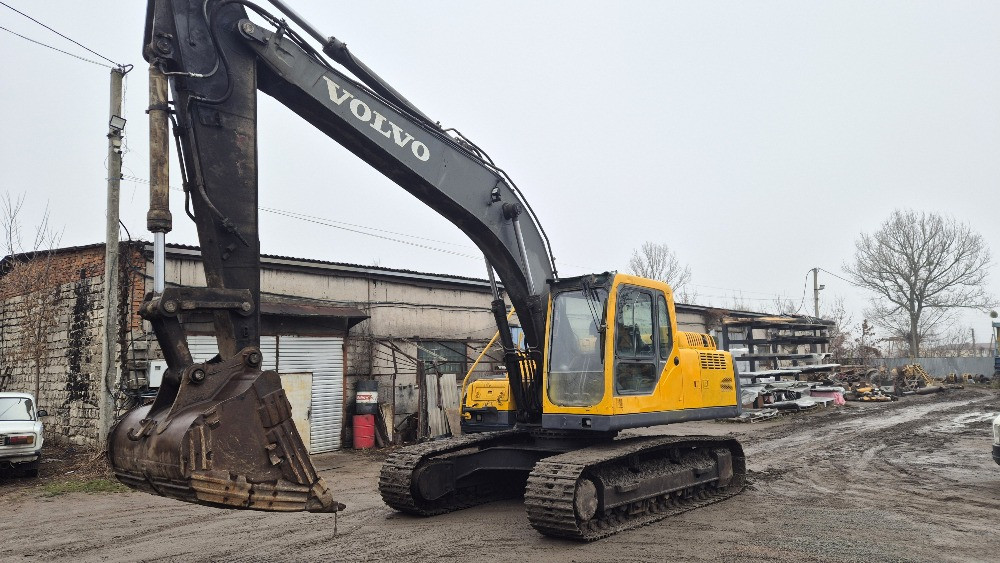 Гусеничний екскаватор VOLVO EC210BLC Коростень - фото 2
